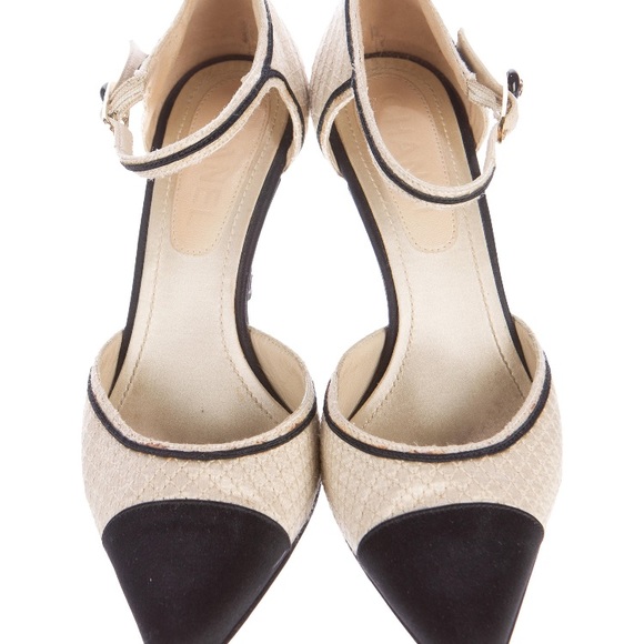 Chanel Pointed Toe Satin Pumps - Picture 4 of 5